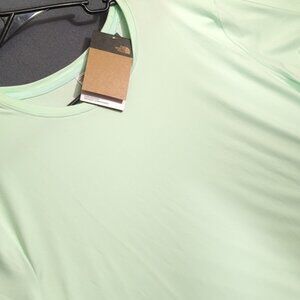 The North Face Shirt Women's 3XL Aqua Green Plus Dune Sky Short Sleeve NWT